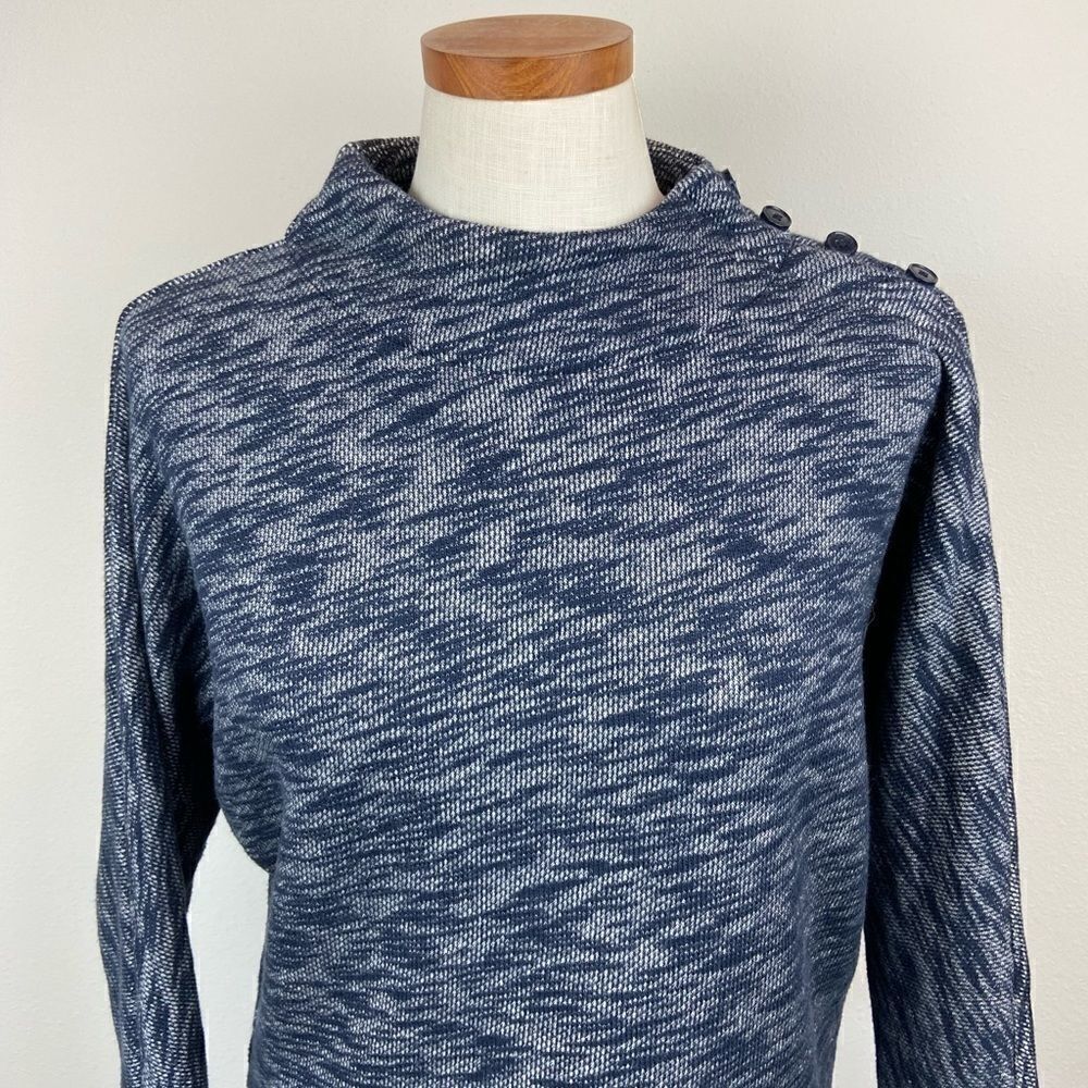 Point Sur Button-Sleeve Knit Sweater - Picture 3 of 6